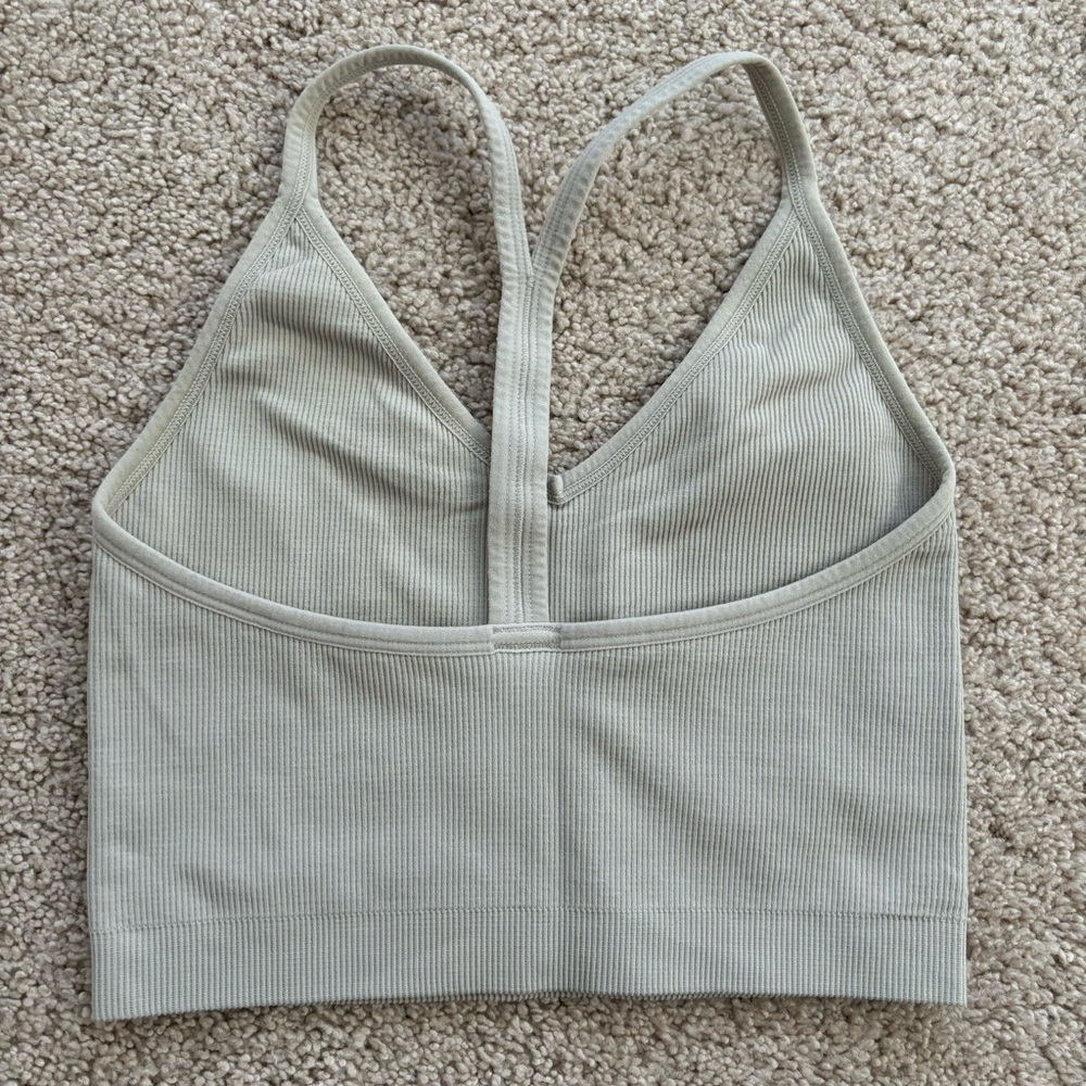 SET ACTIVE Bra - Picture 2 of 3